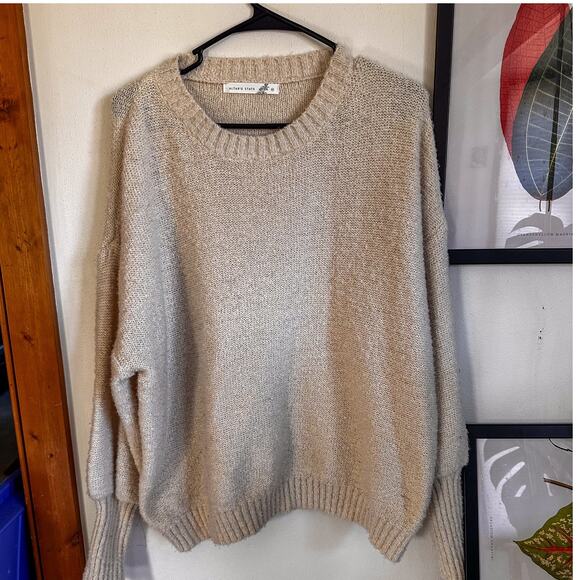 Altar'd State Cream Drop Shoulder Sweater Size M 100% Polyester Oversize Soft - Picture 1 of 6